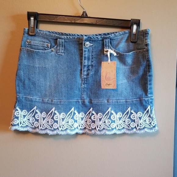 Candie's Dresses & Skirts - NWT Candies Jean Skirt